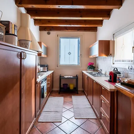 Holiday home Lovely In With Wifi *