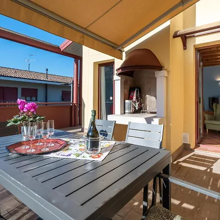Lovely In With Wifi Holiday home